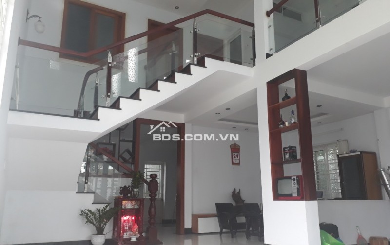 Cho thuê nhà nguyên căn, hẻm ô to,  tt Tp Quảng Ngãi